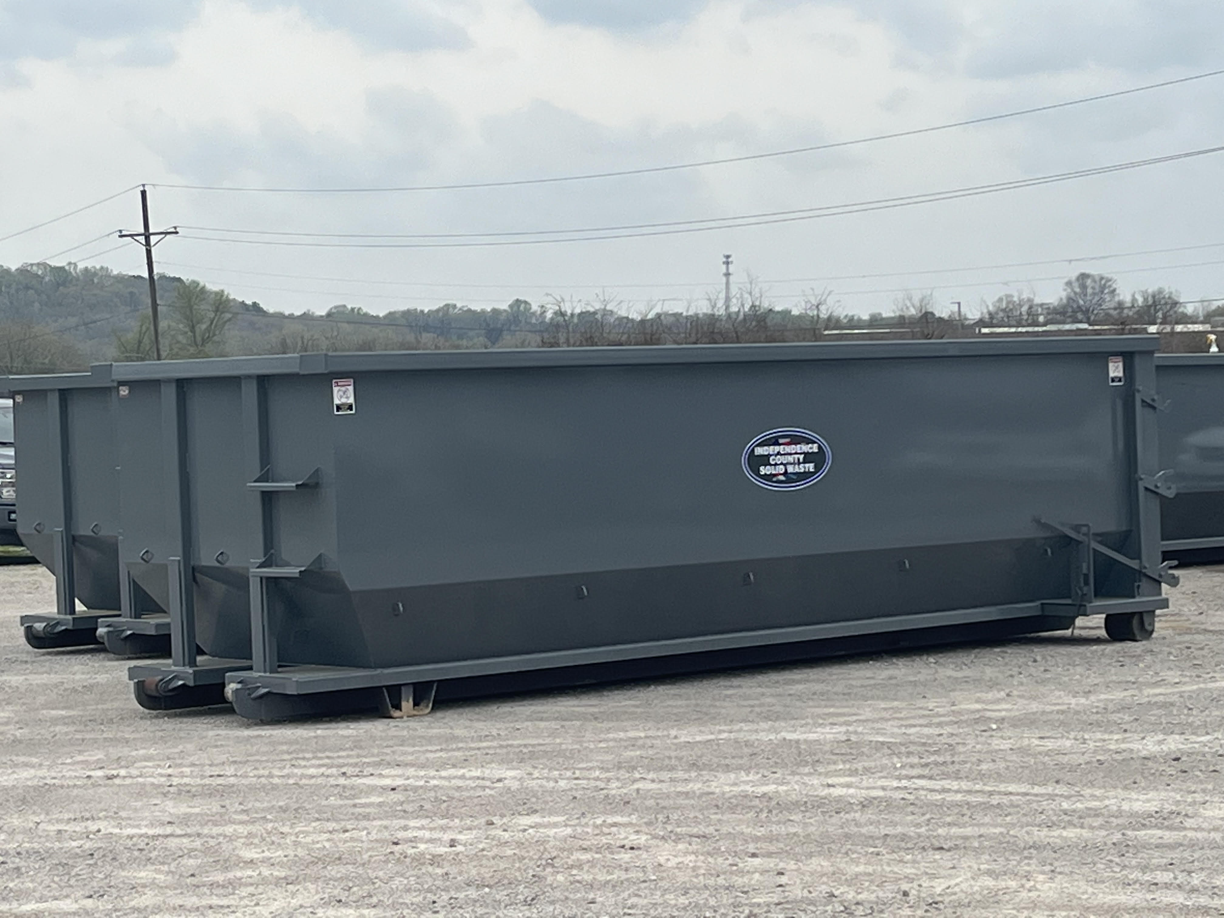 Roll off dumpster